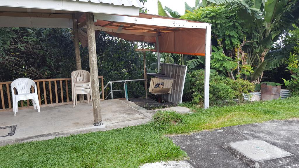 Villa Kayola - Self Catering Pointe La Rue Exteriör bild