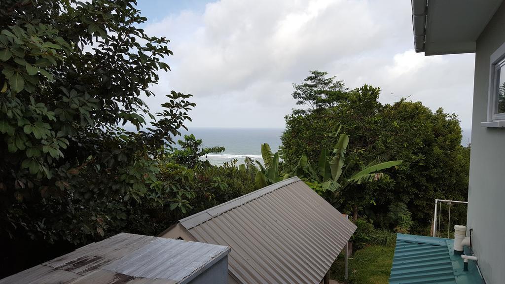 Villa Kayola - Self Catering Pointe La Rue Exteriör bild