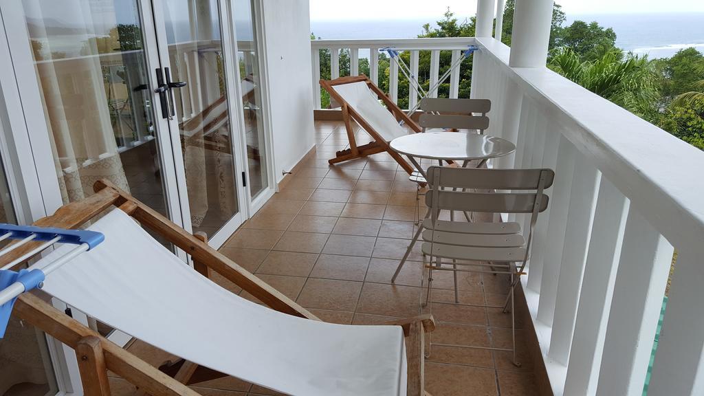 Villa Kayola - Self Catering Pointe La Rue Exteriör bild
