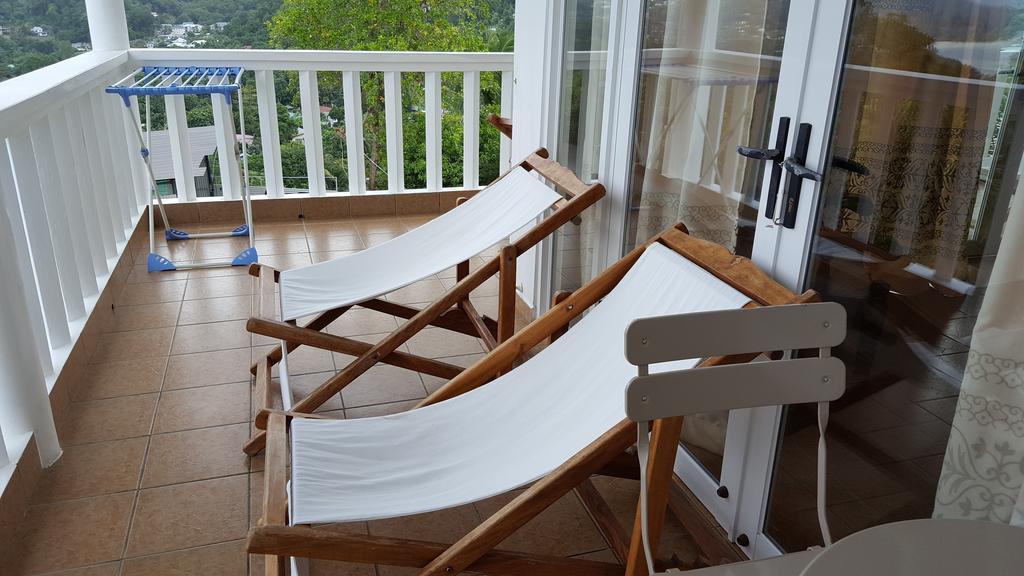 Villa Kayola - Self Catering Pointe La Rue Exteriör bild