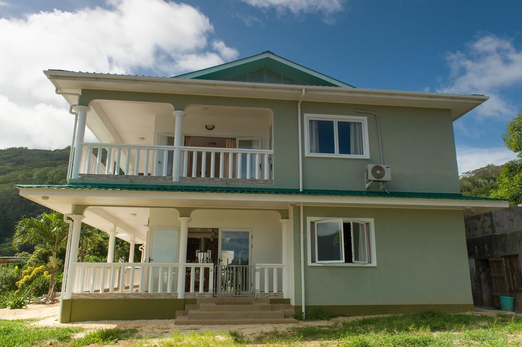 Villa Kayola - Self Catering Pointe La Rue Exteriör bild