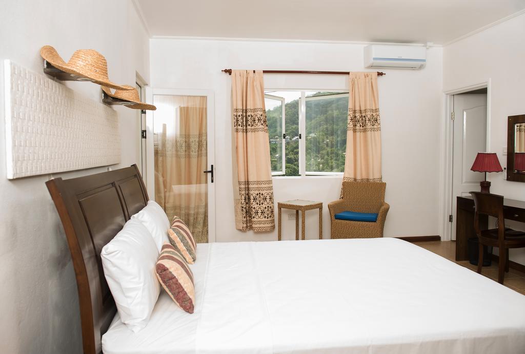 Villa Kayola - Self Catering Pointe La Rue Exteriör bild